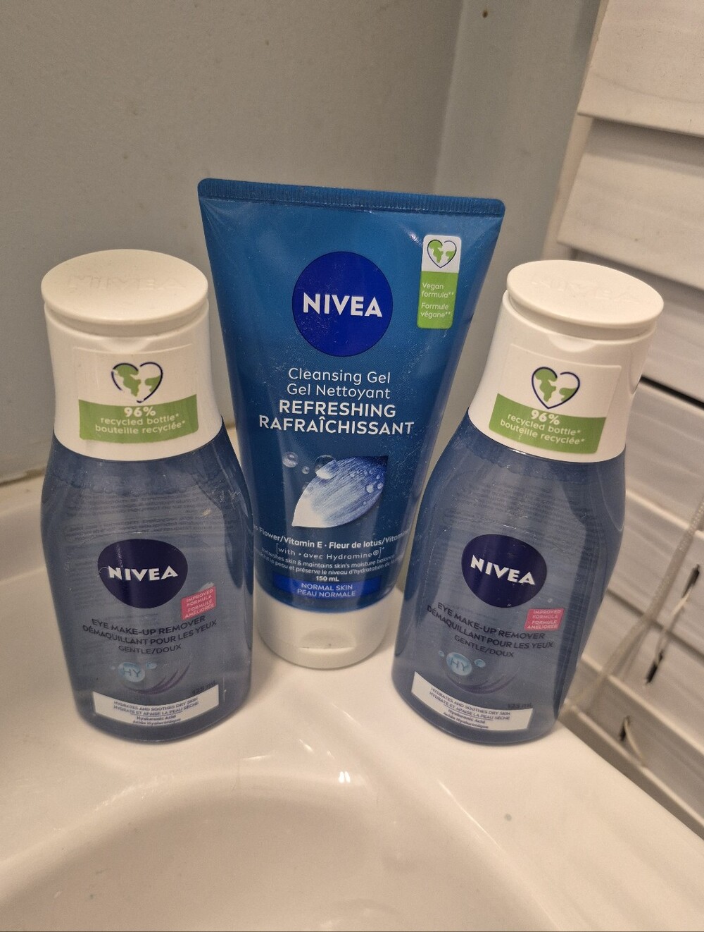 NIVEA Blue Cleansing Gel & Eye Make-Up Remover Duo